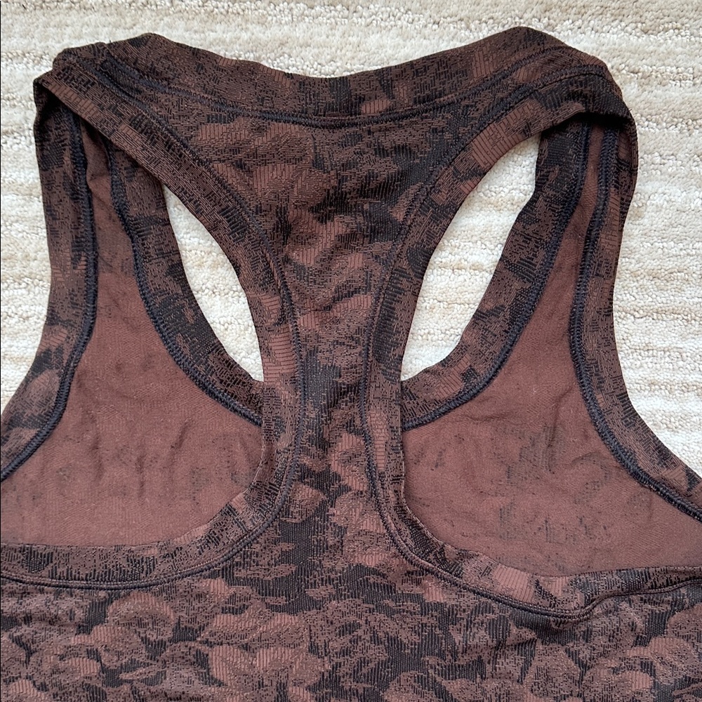Like New: Athleta Momentum Floral Tank Top Seamless Racerback Brown Small - Picture 8 of 14